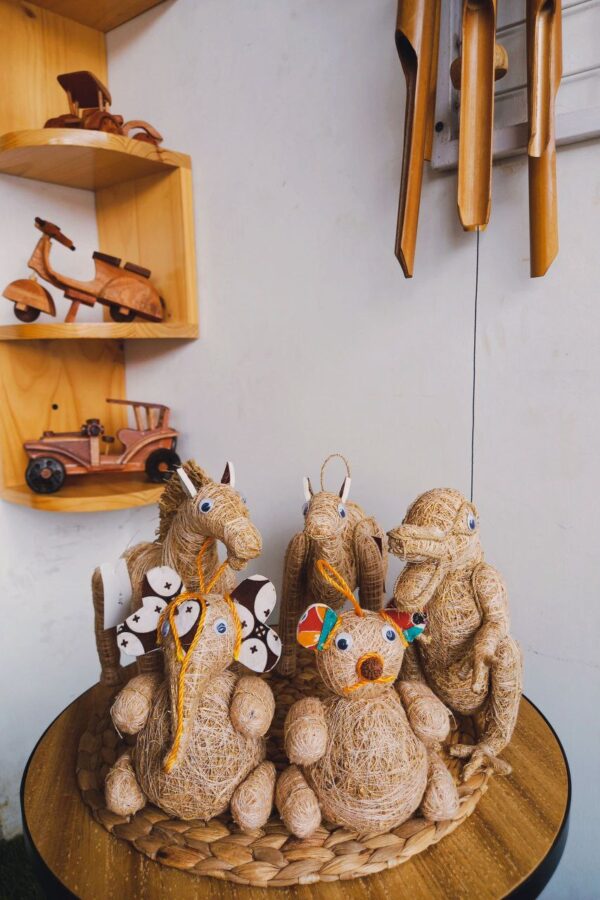 Boneka Akar Wangi